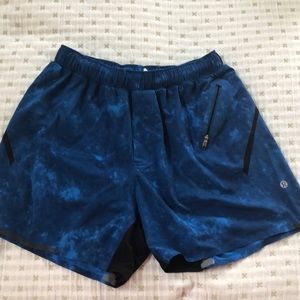 Men’s lululemon sports shorts elastic waist